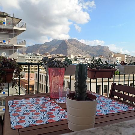 Al Duca Appartamento In Centro Palermo Exterior photo